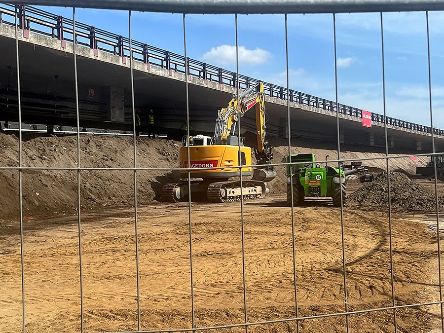 Die Südschnellwegbrücke ist nun Geschichte 1 IMG 1488