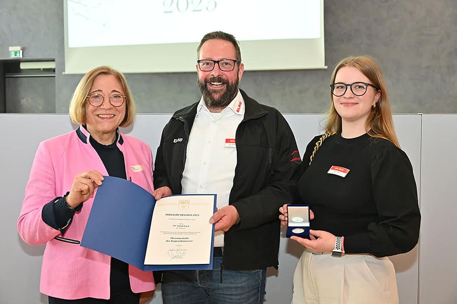 Ehrenamt im Fokus: Regionspräsident Steffen Krach würdigt generationsübergreifendes Engagement von Ehrenamtlichen 146 DSC 3481