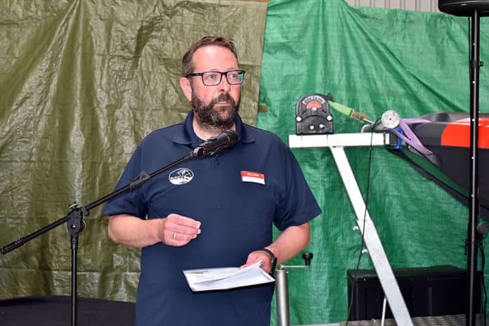 Dr. Stefan Dach eröffnet die Jubiläumsfeier