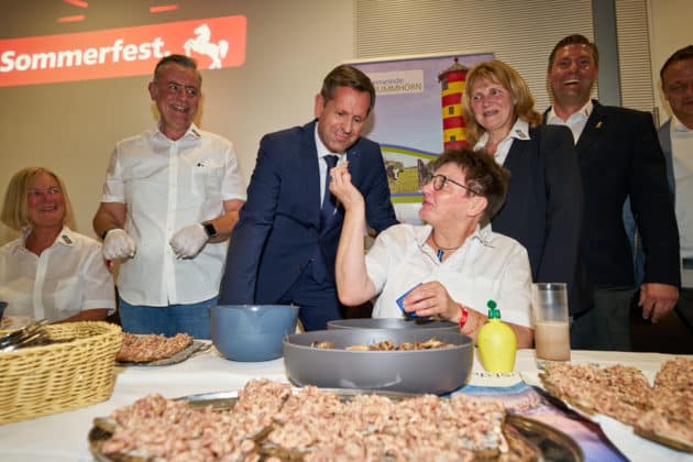 Sommerfest 2025 der Landesvertretung Niedersachsen in Berlin - In den Ministergärten in Berlin am 23.06.2025 © Ulrich Stamm