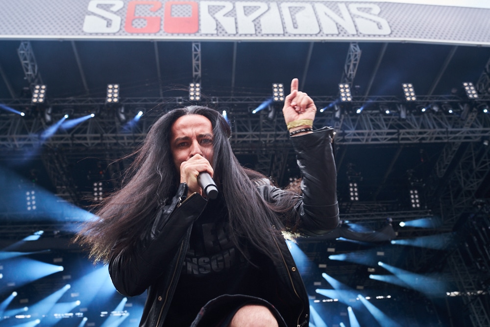 Bülent Ceylan- Friendly Support of Scorpions - 60th Anniversary - Das einzige Konzert in Deuschland zum 60.Geburtstag der Rockband Scorpions - Heinz von Heiden Arena in Hannover am 05.07.2025 © Ulrich Stamm