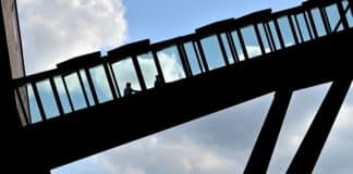Höchste freistehende Rolltreppe in Deutschland in Essen auf dem Gelände der Zeche Zollverein - Die Rolltreppen bringen die Besucher des Ruhr-Museums auf die 24-Meter-Ebene