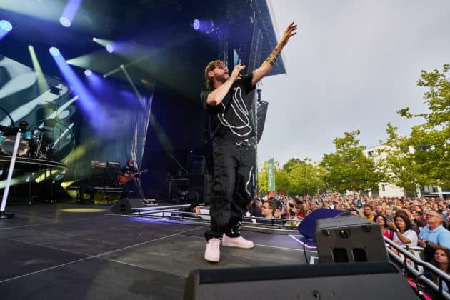 Rea Garvey eröffnet das Sommerfestival 2025 in der Autostadt Wolfsburg - Autostadt in Wolfsburg am 04.07.2025 © Ulrich Stamm