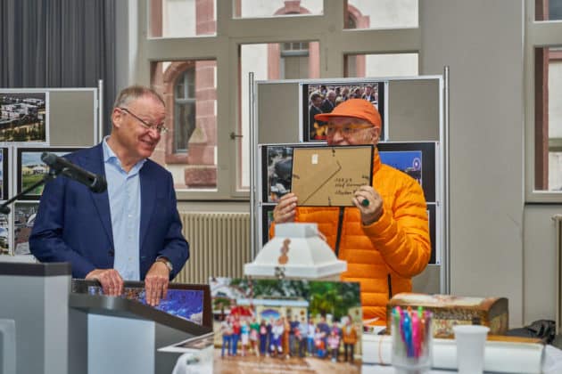 25 Jahre EXPO 2000 Bilder einer Weltaussstellung Hannover US 2025 10 26 127