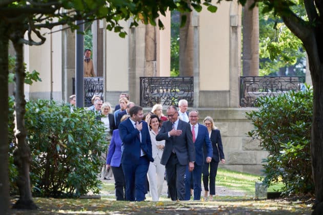 v.l. Bärbel Bas, Bundesministerin für Arbeit und Soziales, Lars Klingbeil,  Bundesminister der Finanzen, Dorothee Bär, Bundesministerin für Forschung, Technologie und Raumfahrt, Friedrich Merz, Bundeskanzler, Dr.Karsten Wildberger, Bundesminister fü