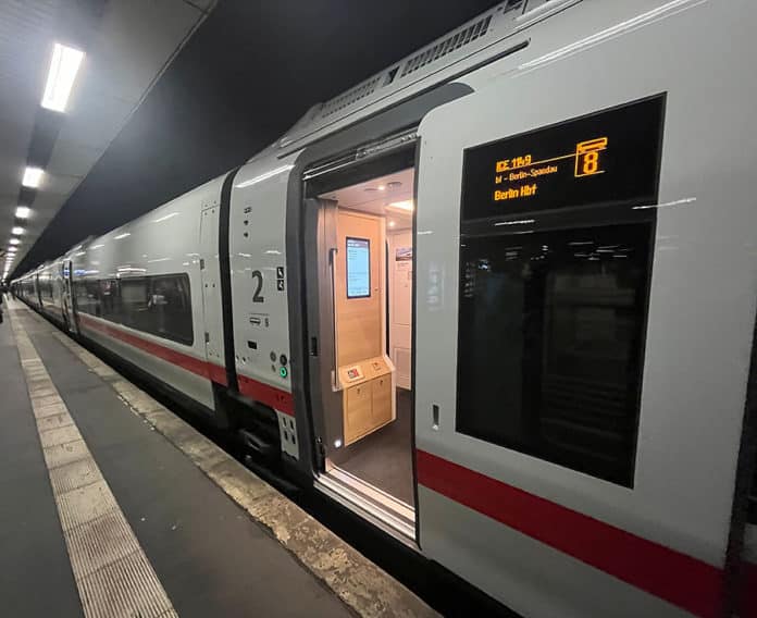 Der neue ICE L ohne Trittstufen