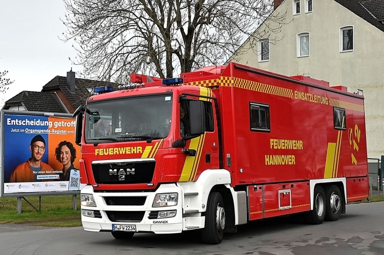 Feuerwehreinsatz im Stadtteil Ledeburg - Stadtreporter.de DSC 2483