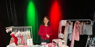 Der Faust Wintermarkt lud zum Stöbern und Staunen ein Stand auf dem Faust-Wintermarkt