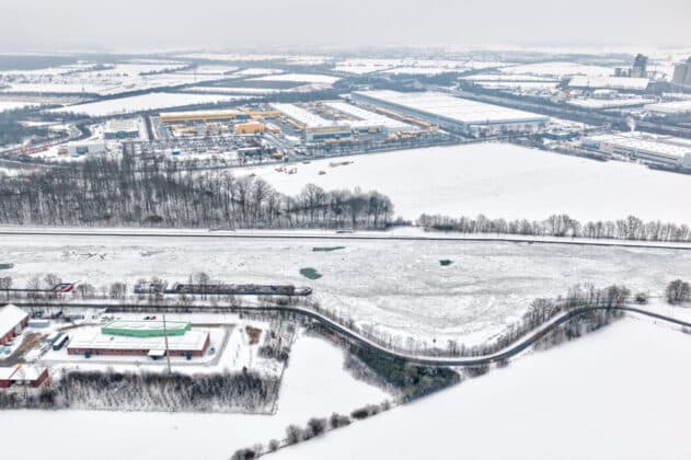 Luftbild Eisbildung Mittellandkanal Schleuse Hannover US 2026 02 05 10 6 7 8 9