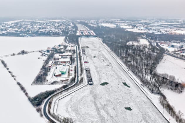 Luftbild Eisbildung Mittellandkanal Schleuse Hannover US 2026 02 05 100 96 97 98 99