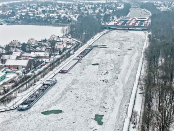 Luftbild Eisbildung Mittellandkanal Schleuse Hannover US 2026 02 05 141 2 3 4 5
