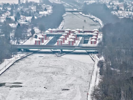 Luftbild Eisbildung Mittellandkanal Schleuse Hannover US 2026 02 05 171 2 3 4 5