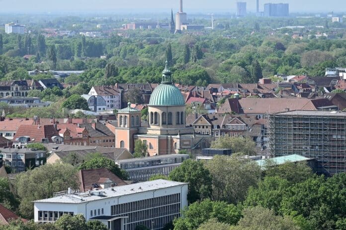 Basilika St. Clemens - Katholische Kirche in der Region Hannover: Mehr als 250 Gottesdienste von Gründonnerstag bis Ostermontag