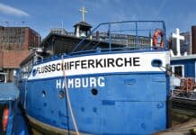 Die Flussschifferkirche in Hamburg DSC 0001