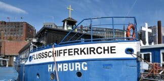 Die Flussschifferkirche in Hamburg DSC 0001