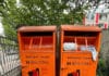Bezirksrat Döhren-Wülfel: Nachgefragt – Altkleider, Kita und ein Weg, der im Nichts endet Einige der wenigen verbliebenen Sammelbehälter im Stadtbezirk. Leider wissen anscheinend einige Mitbürger die Anlage nicht richtig zu nutzen.