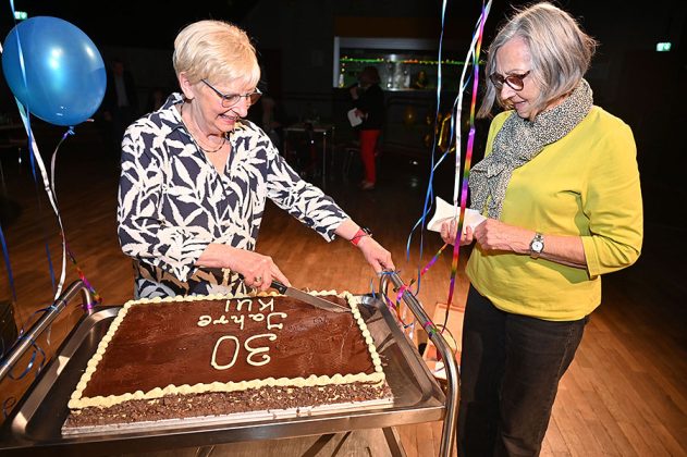 Anschnitt der Geburtstagstorte