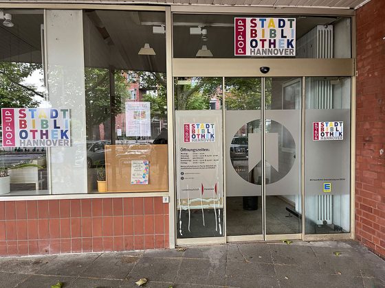 Provisorium bis September. D&ouml;hrens neue Pop Up Bibliothek