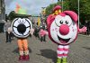 Der große Schützenausmarsch begeisterte die Hannoveraner Höhepunkt des hannoverschen Schützenfestes ist der große Ausmarsch am Sonntag