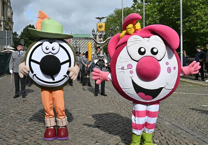 Höhepunkt des hannoverschen Schützenfestes ist der große Ausmarsch am Sonntag