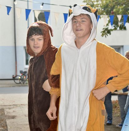 Auftritt der Juniorengarde beim Funkenbiwak