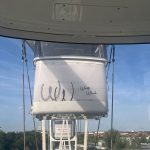 Das White Wheel transportiert die Besucher in 38 Meter Höhe.