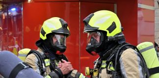 Ein Feuerwehreinsatz am Rande des Görlitzer Altstadtfestes sorgte für Aufregung – Ursache für den Einsatz war ein angebranntes Essen