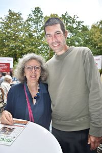 Die frühere Bezirksbürgermeisterin Christina Ranke-Heck mit dem hannoverschen Ordnungsdezernenten Axel von der Ohe