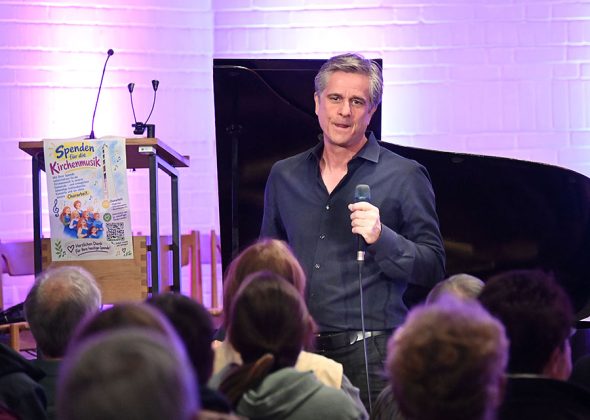 Juliano Rossi trat bei der &bdquo;Langen Nacht&ldquo; in der Auferstehungskirche auf