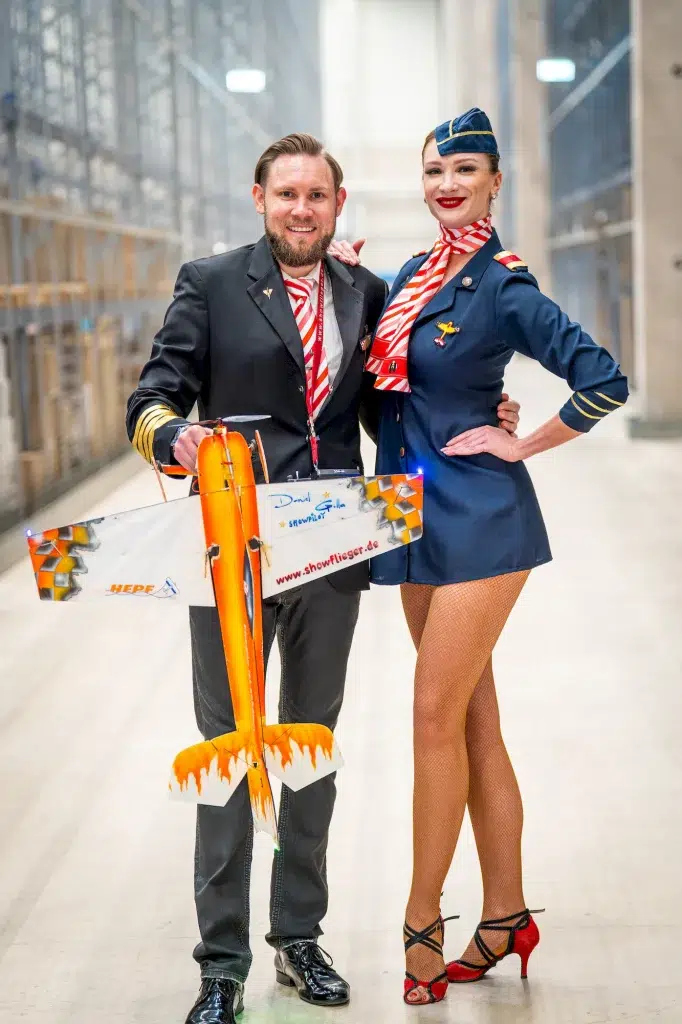 Weihnachtscircus Hannover 2026: 8. Grand Prix der Artisten verspricht spektakuläre Höhenflüge - Stadtreporter.de Daniel und Anna Golla