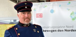 Nach fast elf Jahren fährt die Bahn zwischen Leer und Groningen (Niederlande) wieder – Eröffnet wurde die Wunderline mit einer festlichen Sonderfahrt