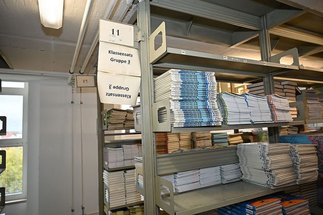In den Magazinen der Bibliothek